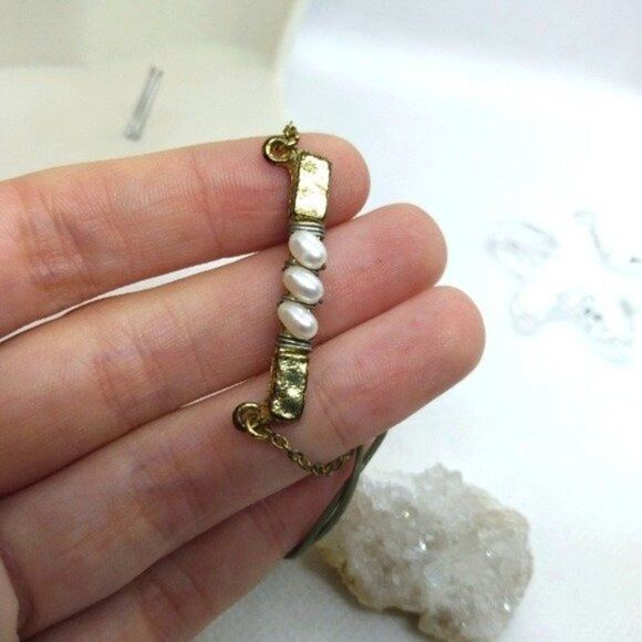 Aztec simplistic freshwater pearl jewelry bracelet - Picture 2 of 2